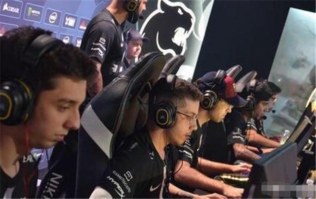 球员树立了 球员树立了