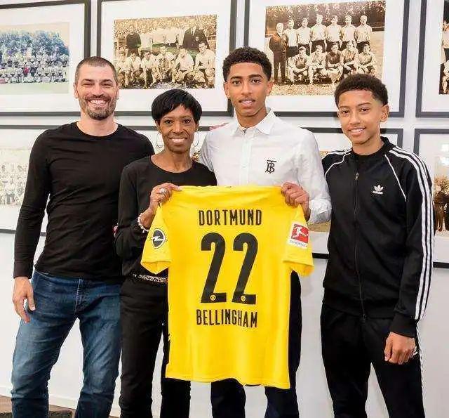 也因此显得 也因此显得